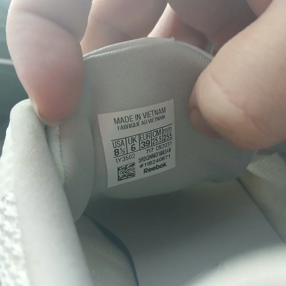 Reebok Astroride Run Edge 8.5 White Grey Running Sneakers CN2031 Athleisure